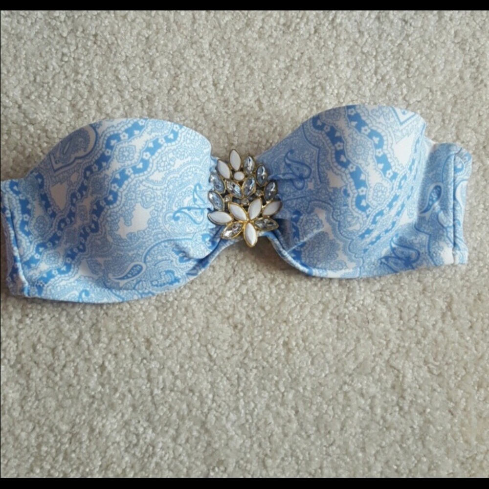 VS bikini top brand new